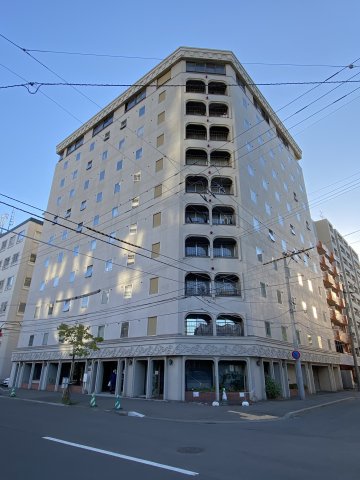 詳細情報はクリック シャンボール札幌