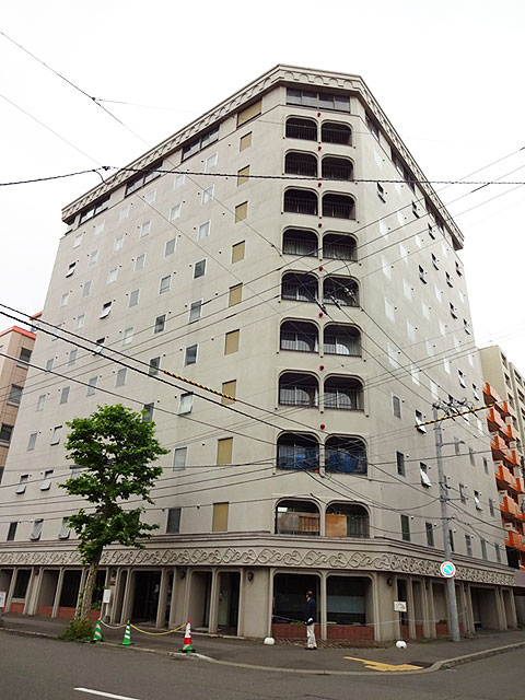 詳細情報はクリック シャンボール札幌